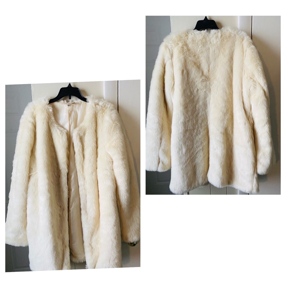 FOREVER 21* Ivory/Cream Faux Fur Long Lined Coat Size L